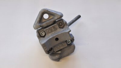 SHIPPING CONTAINER TWISTLOCK