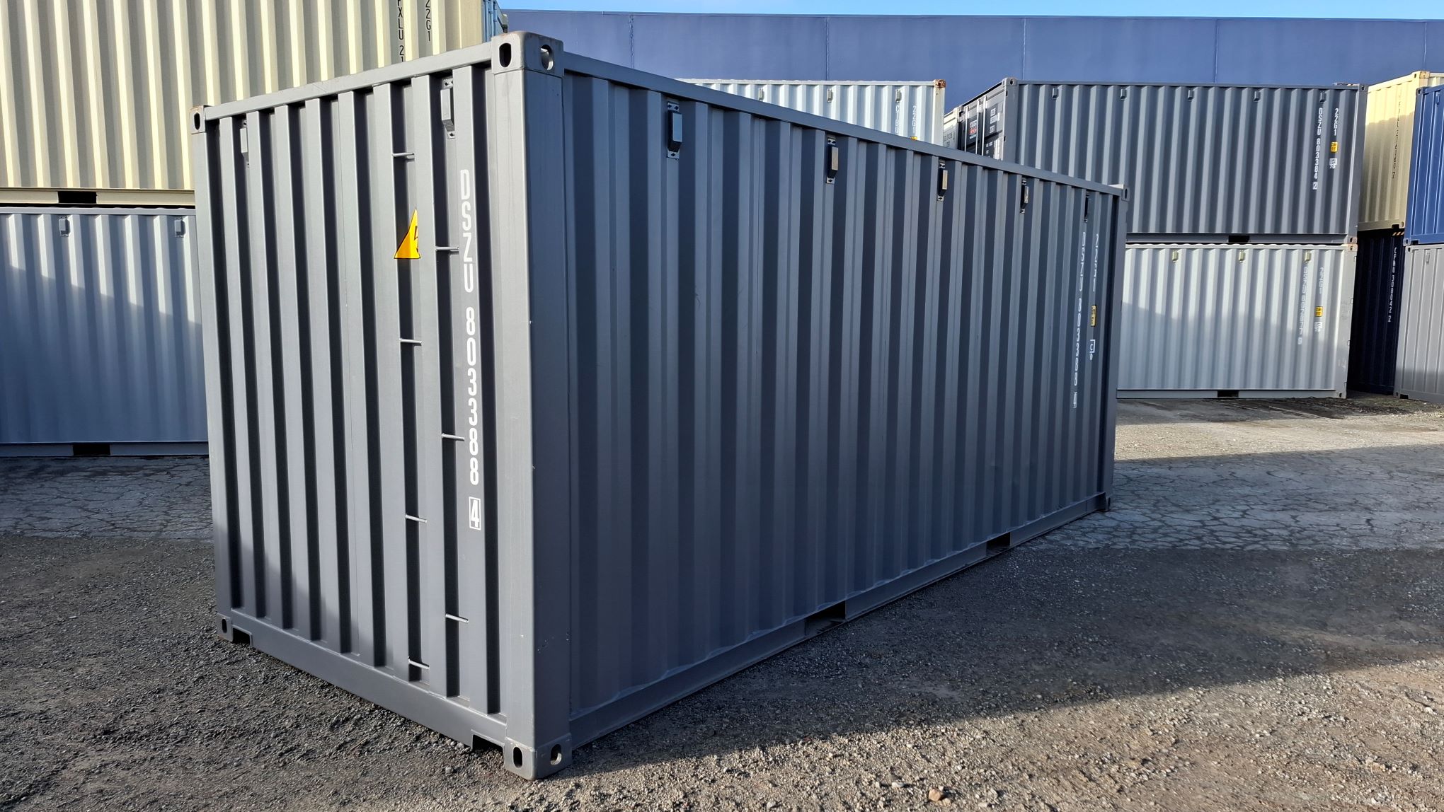 20' STANDARD HEIGHT SHIPPING CONTAINER - Image 2