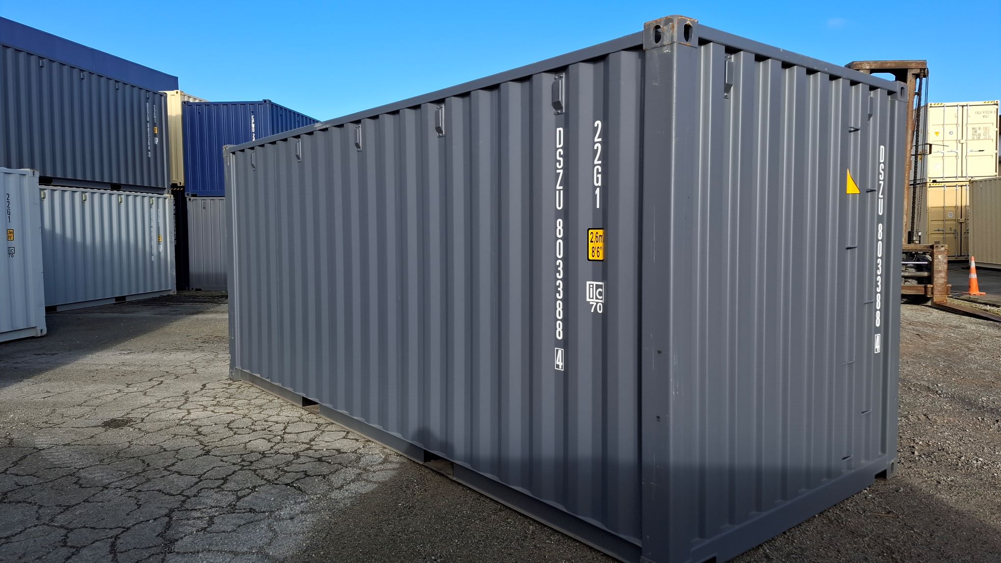 20' STANDARD HEIGHT SHIPPING CONTAINER - Image 5